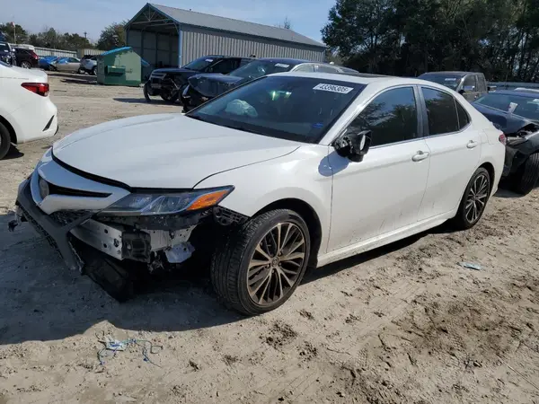 JTNB11HK7J3003958 2018 TOYOTA CAMRY - Image 1
