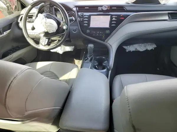 JTNB11HK7J3003958 2018 TOYOTA CAMRY - Image 8