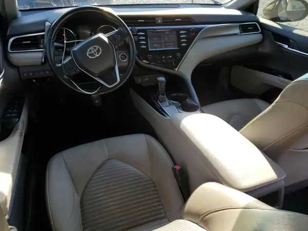 JTNB11HK7J3005788 2018 TOYOTA CAMRY - Image 8
