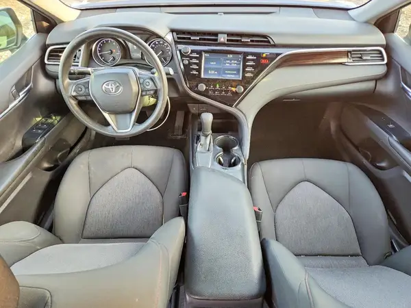 JTNB11HK7J3008187 2018 TOYOTA CAMRY - Image 8