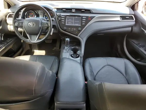 JTNB11HK7J3009923 2018 TOYOTA CAMRY - Image 8