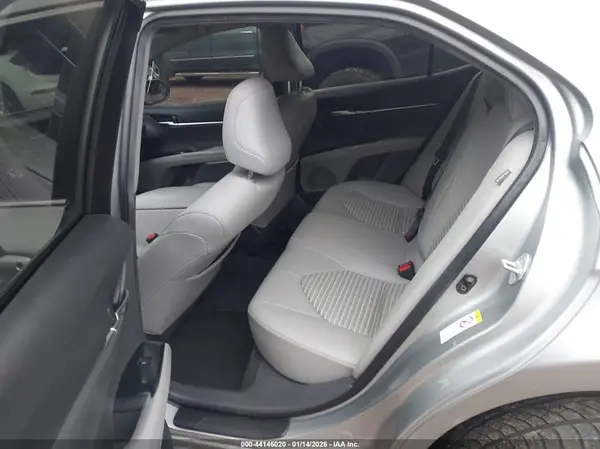 JTNB11HK7J3010294 2018 TOYOTA CAMRY - Image 8