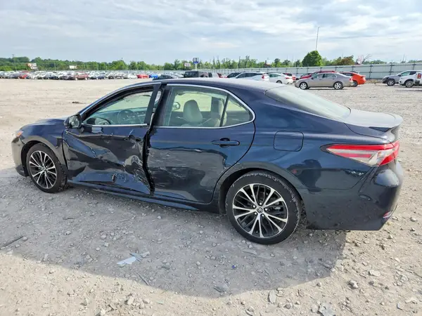 JTNB11HK7J3014636 2018 TOYOTA CAMRY - Image 2