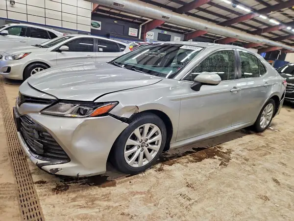 JTNB11HK7J3016936 2018 TOYOTA CAMRY - Image 1