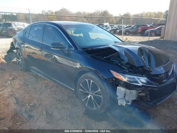 JTNB11HK7J3019514 2018 TOYOTA CAMRY - Image 1