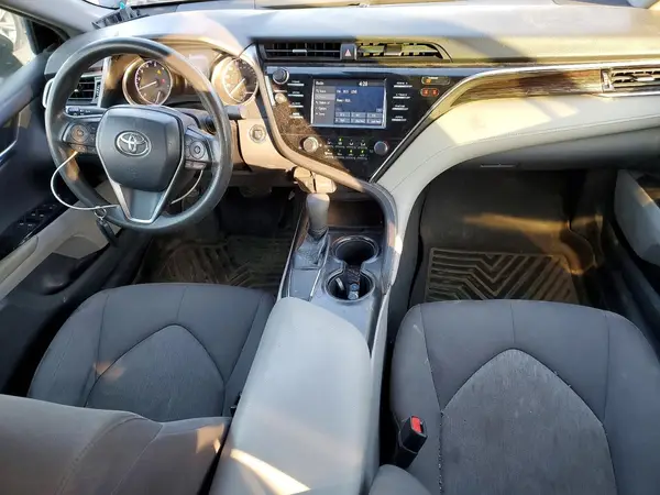 JTNB11HK7J3020873 2018 TOYOTA CAMRY - Image 8