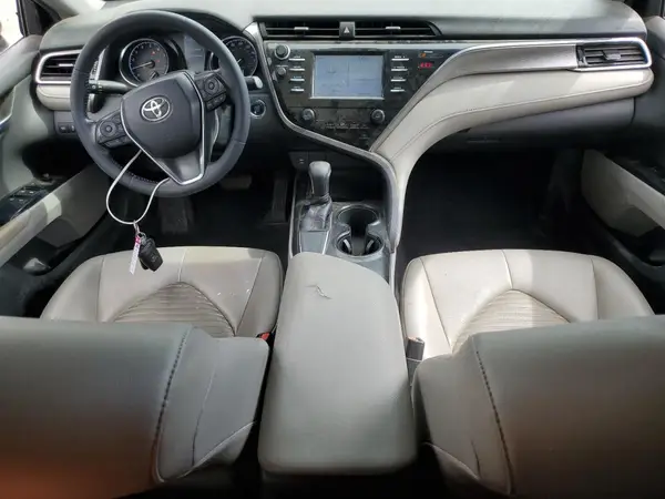 JTNB11HK7J3022462 2018 TOYOTA CAMRY - Image 8