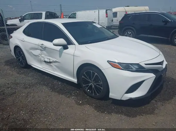 JTNB11HK7J3024003 2018 TOYOTA CAMRY - Image 1