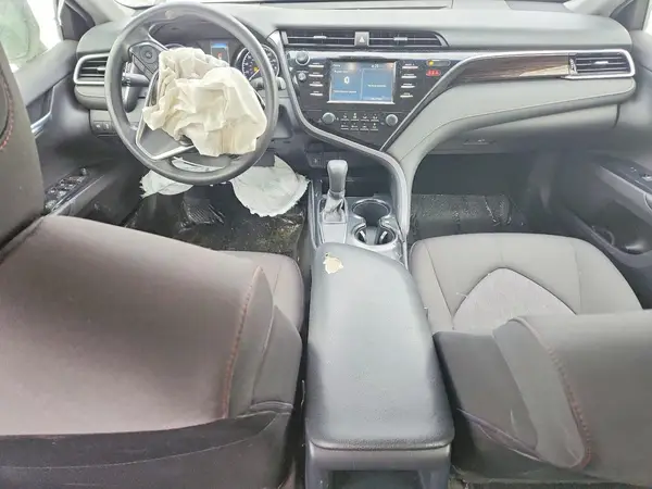 JTNB11HK7J3027502 2018 TOYOTA CAMRY - Image 8