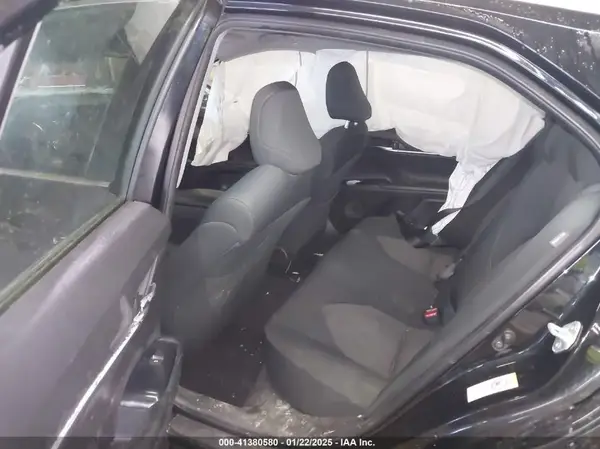 JTNB11HK7J3028794 2018 TOYOTA CAMRY - Image 8