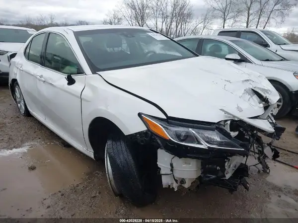 JTNB11HK7J3028987 2018 TOYOTA CAMRY - Image 1