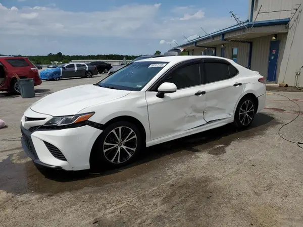 JTNB11HK7J3029377 2018 TOYOTA CAMRY - Image 1