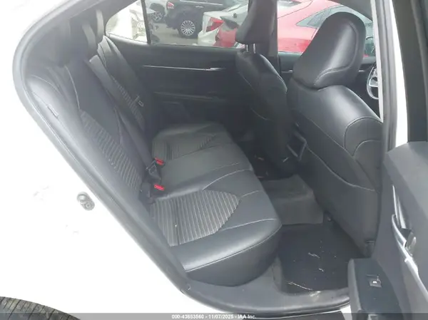 JTNB11HK7J3029668 2018 TOYOTA CAMRY - Image 8
