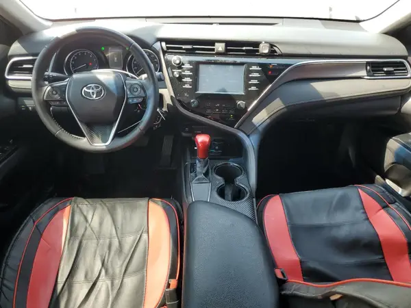 JTNB11HK7J3031145 2018 TOYOTA CAMRY - Image 8