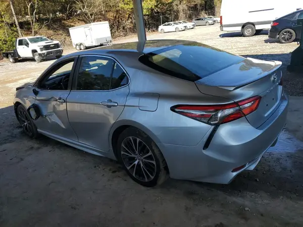 JTNB11HK7J3032280 2018 TOYOTA CAMRY - Image 2