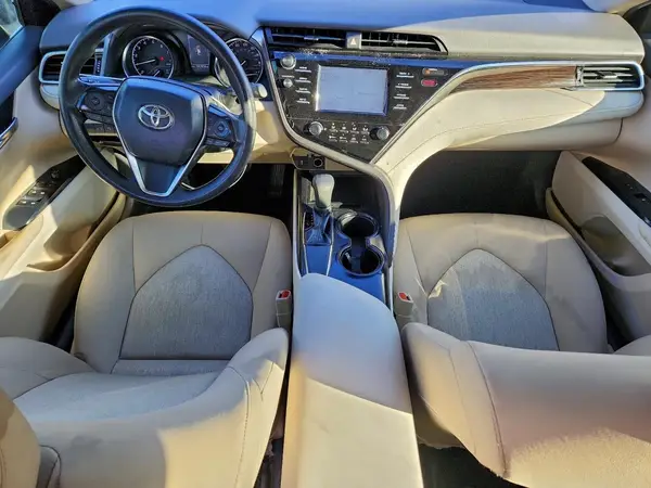 JTNB11HK7J3032618 2018 TOYOTA CAMRY - Image 8
