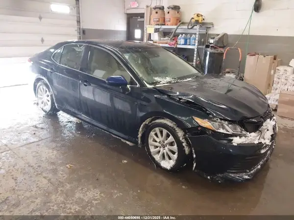 JTNB11HK7J3032859 2018 TOYOTA CAMRY