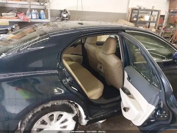JTNB11HK7J3032859 2018 TOYOTA CAMRY - Image 8