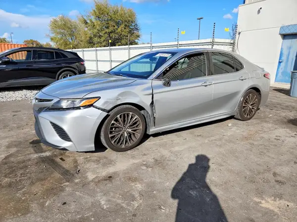 JTNB11HK7J3035650 2018 TOYOTA CAMRY - Image 1