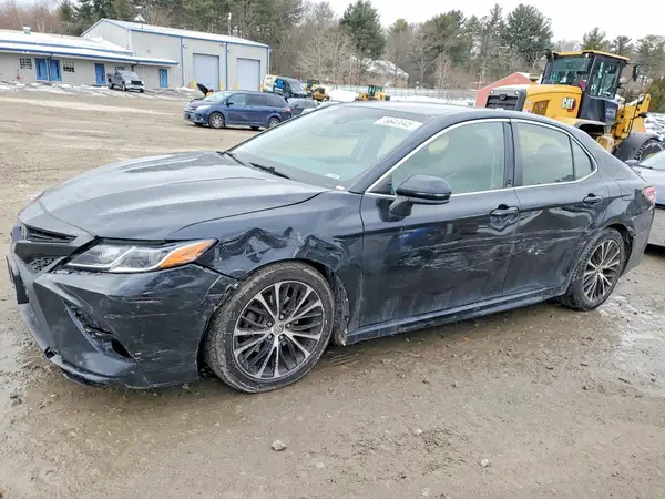 JTNB11HK7J3040718 2018 TOYOTA CAMRY - Image 1