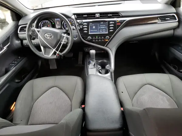 JTNB11HK7J3041187 2018 TOYOTA CAMRY - Image 8