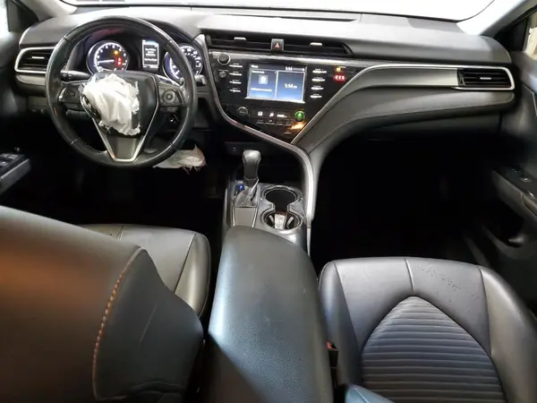 JTNB11HK7J3041903 2018 TOYOTA CAMRY - Image 8