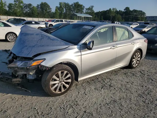 JTNB11HK7J3042940 2018 TOYOTA CAMRY - Image 1