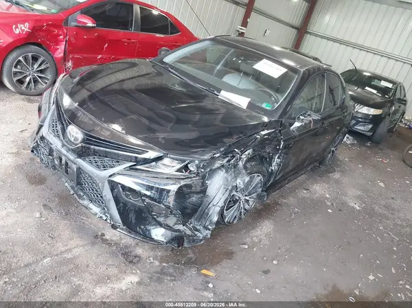 JTNB11HK7J3043117 2018 TOYOTA CAMRY - Image 2