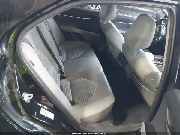 JTNB11HK7J3043117 2018 TOYOTA CAMRY - Image 8