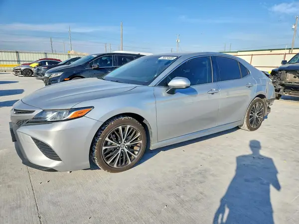 JTNB11HK7J3043635 2018 TOYOTA CAMRY - Image 1