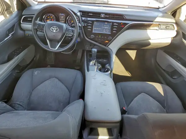 JTNB11HK7J3044705 2018 TOYOTA CAMRY - Image 8
