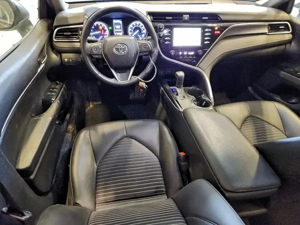 JTNB11HK7J3044963 2018 TOYOTA CAMRY - Image 8