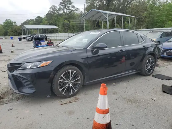 JTNB11HK7J3045076 2018 TOYOTA CAMRY - Image 1