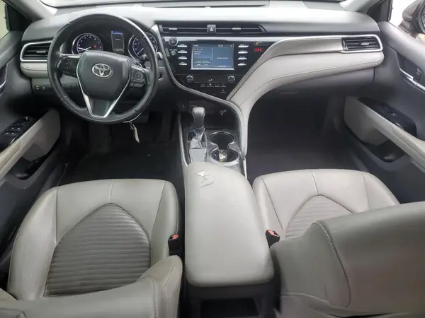 JTNB11HK7J3045076 2018 TOYOTA CAMRY - Image 8