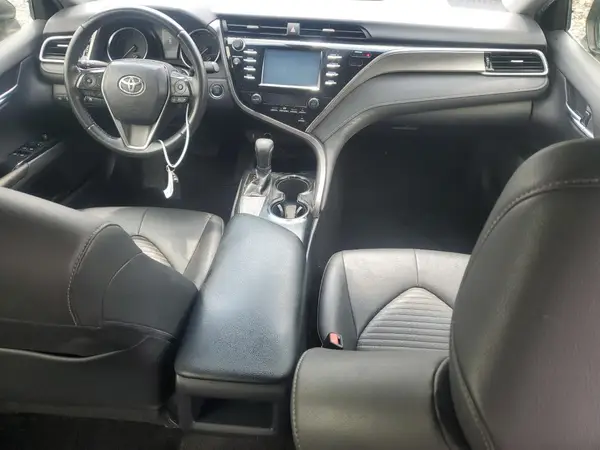 JTNB11HK7J3046793 2018 TOYOTA CAMRY - Image 8