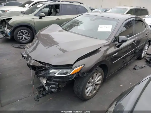 JTNB11HK7J3047491 2018 TOYOTA CAMRY - Image 2