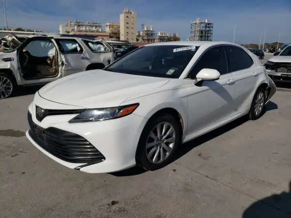 JTNB11HK7J3050441 2018 TOYOTA CAMRY - Image 1