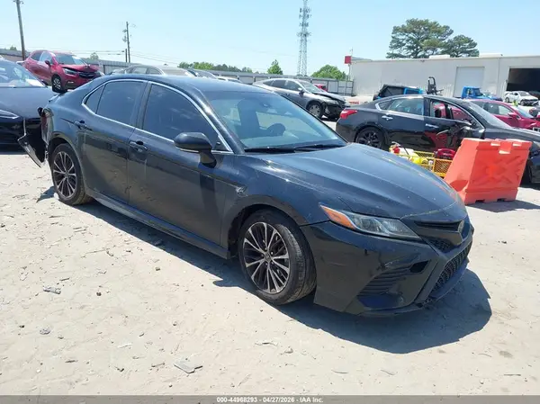 JTNB11HK7J3051167 2018 TOYOTA CAMRY - Image 1