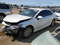 JTNB11HK7J3057566 2018 TOYOTA CAMRY