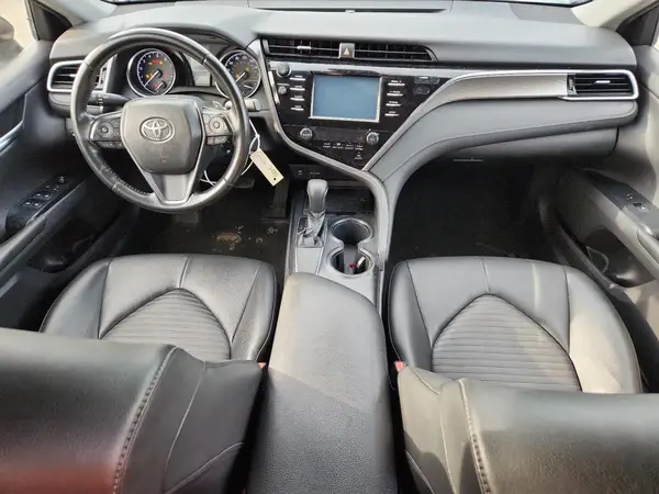 JTNB11HK7J3070656 2018 TOYOTA CAMRY - Image 8