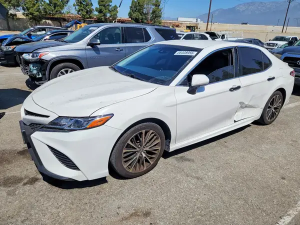 JTNB11HK7J3072424 2018 TOYOTA CAMRY - Image 1