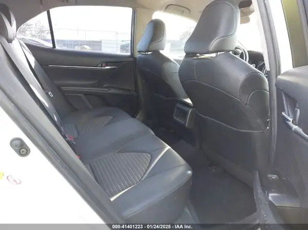 JTNB11HK7J3072715 2018 TOYOTA CAMRY - Image 8