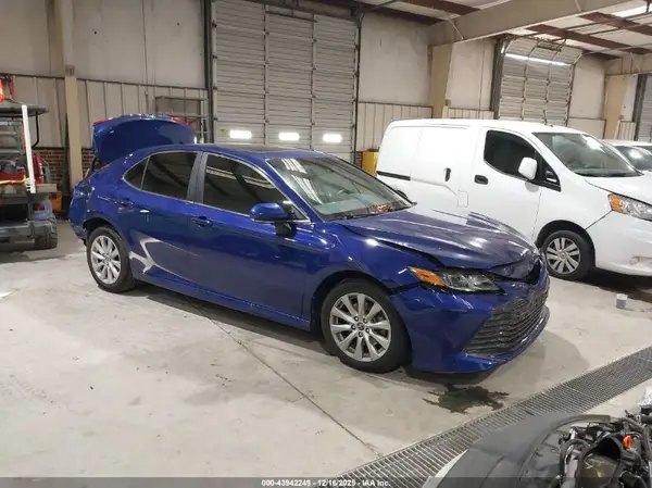 JTNB11HK8J3001197 2018 TOYOTA CAMRY - Image 1