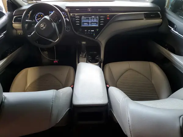 JTNB11HK8J3001345 2018 TOYOTA CAMRY - Image 8