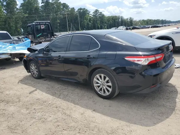 JTNB11HK8J3002253 2018 TOYOTA CAMRY - Image 2