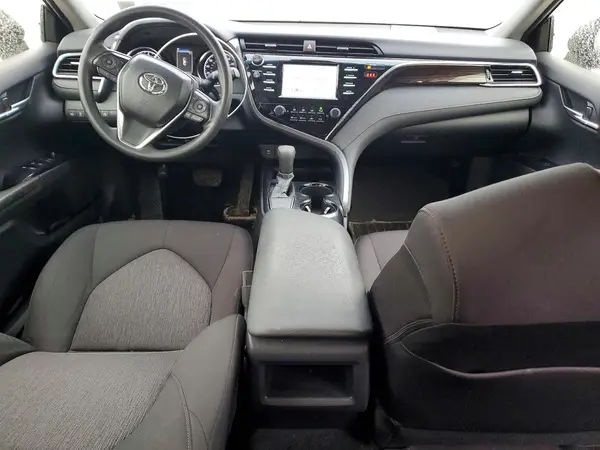 JTNB11HK8J3002799 2018 TOYOTA CAMRY - Image 8