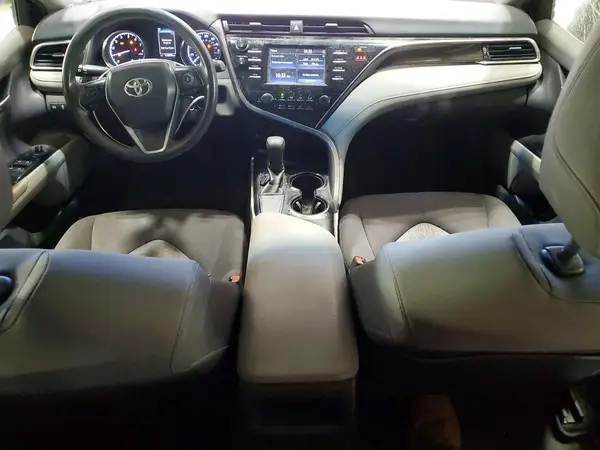 JTNB11HK8J3005444 2018 TOYOTA CAMRY - Image 8