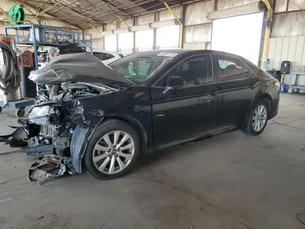 JTNB11HK8J3006206 2018 TOYOTA CAMRY - Image 1