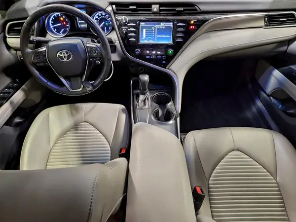 JTNB11HK8J3009073 2018 TOYOTA CAMRY - Image 8