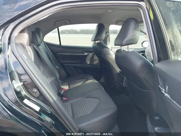 JTNB11HK8J3011504 2018 TOYOTA CAMRY - Image 8